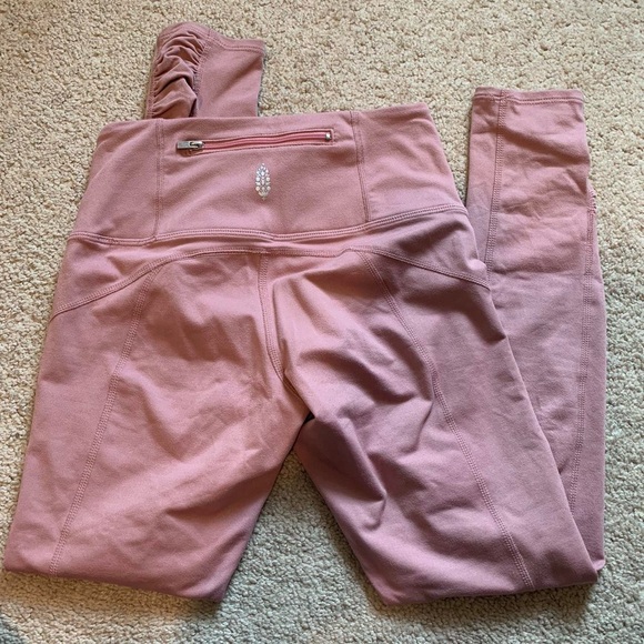 Free people movement pink leggings - Picture 2 of 2
